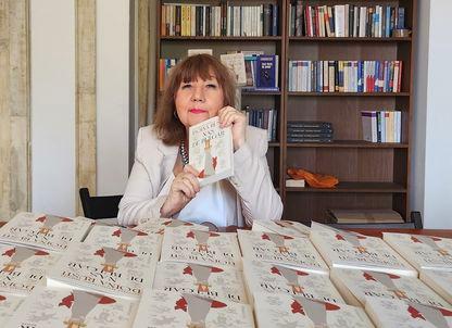 Scriitoarea Doina Ruști: Literatura cere libertate. Școala ar trebui să ofere liste largi din care elevul să aleagă, nu texte impuse