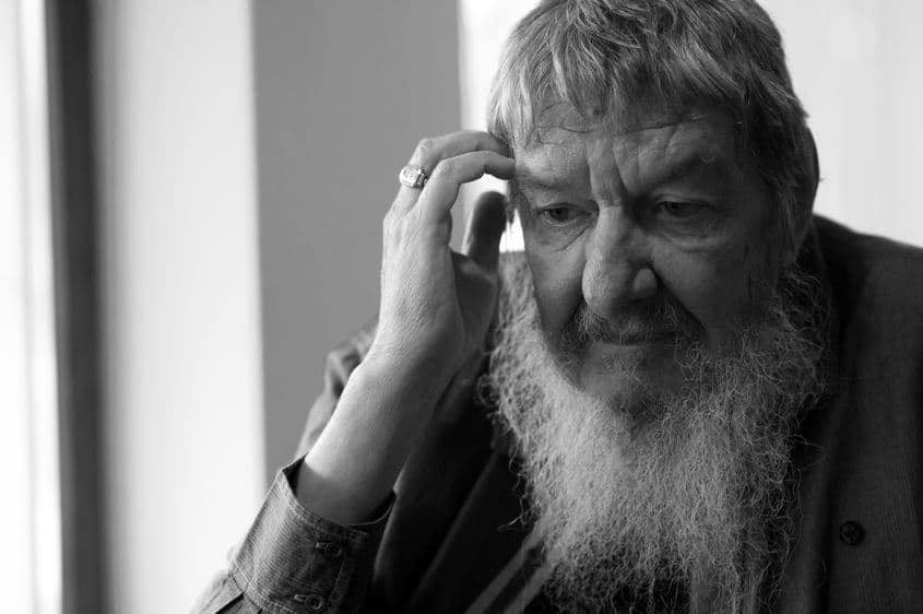 „Cunosc doi oameni cărora nu le-a fost frică de Ceaușescu: Eugen Jebeleanu și Constantin Daicoviciu”, rememorează Franz Hodjak.