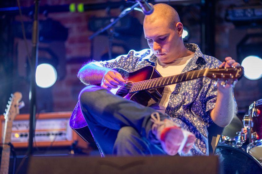 Ionuț. Portret din seria "Faces of Autism"