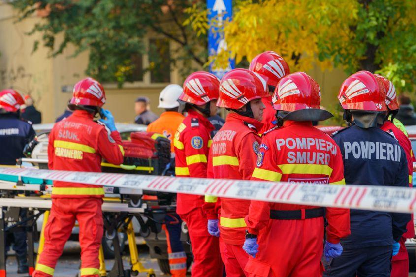 Explozie, din cauza unei acumulari de gaze, într-un bloc de locuințe din cartierul Rahova, București, 17 octombrie 2025. Inquam Photos / Tudor Pana