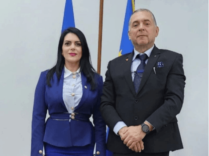 Ioana Păiuș și Sorin Dobîrcianu, fost ofițer SRI codamnat pentru trafic de influență. Sursă foto: Facebook/LinkedIn