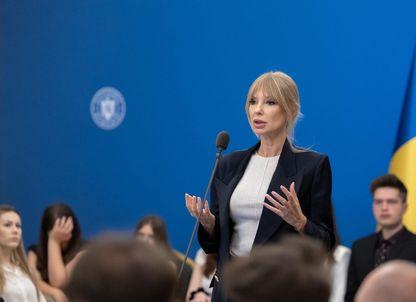 Victoria Stoiciu, senatoarea care și-a dat demisia din PSD: „Cu sau fără social-democrați, prezența AUR la guvernare va reprezenta o catastrofă pentru România”