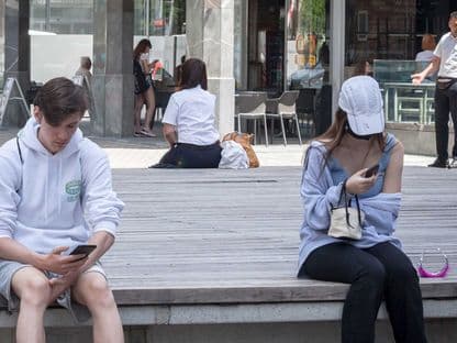 De ce e posibil ca cea mai mare problemă pentru Gen Z să fi început în anii 2010