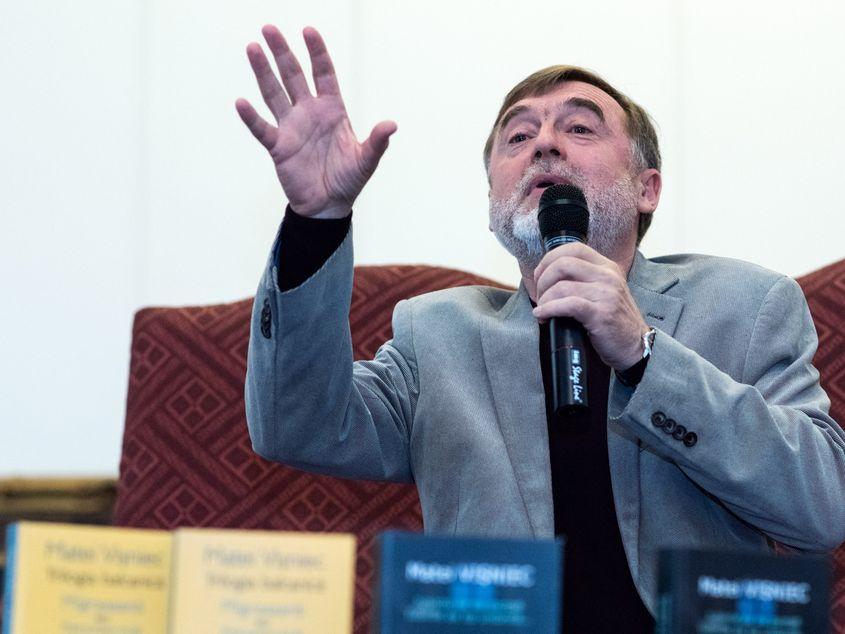 Scriitorul Matei Vișniec, la Muzeul de Artă din Cluj. Foto: Raul Ștef