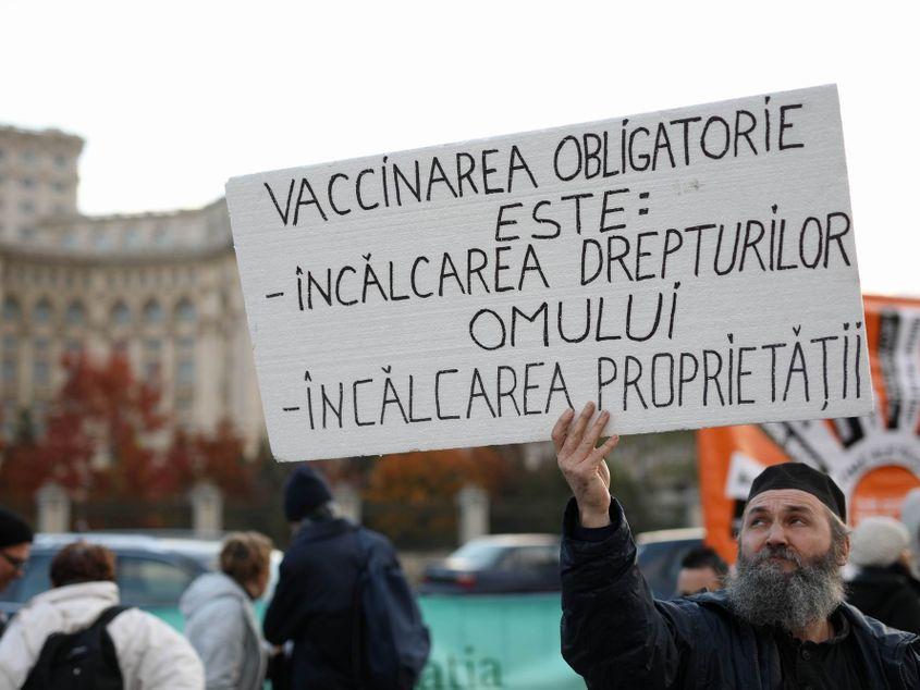 Proiectul de lege a vaccinării a fost întâmpinat cu mai multe proteste din partea celor care se declară antivaccin Inquam Photos / Alexandru Busca