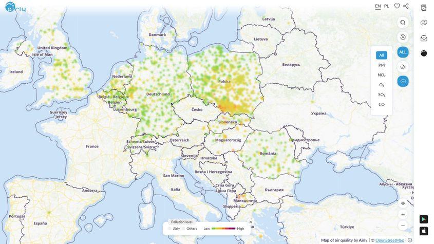 Într-o primă fază, se poate colabora cu rețelele deja existente, după ce li se verifică calibrarea. Ulterior, România ar trebui să aibă propria rețea cu mii de senzori, în special în marile orașe. Sursa info: Airly.eu/map/en