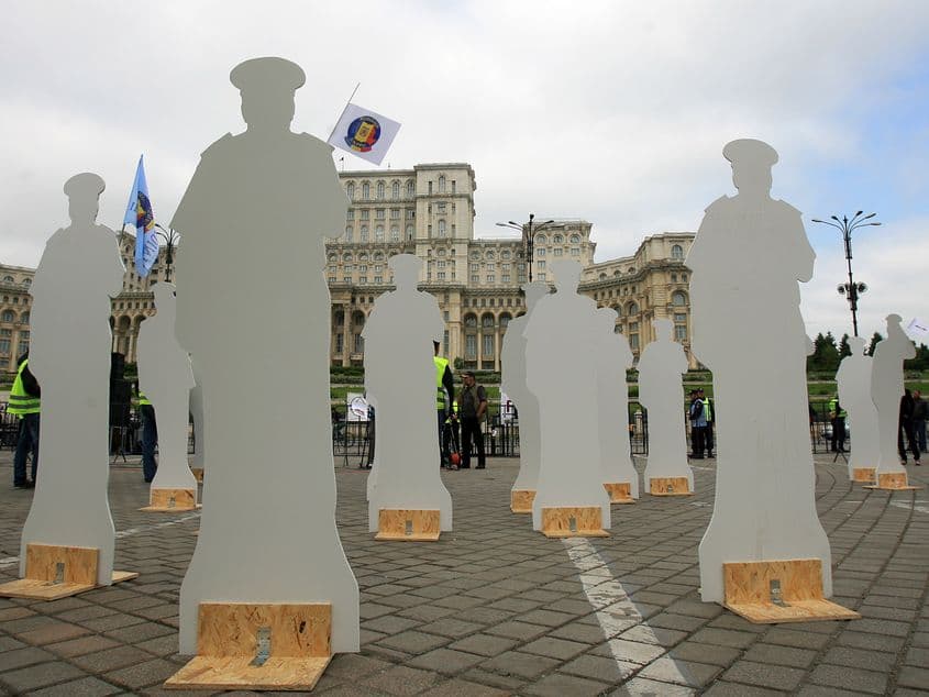 Majoritatea instituțiilor publice tratează cu opacitate procesul de informare publică. Foto: Lucian Muntean