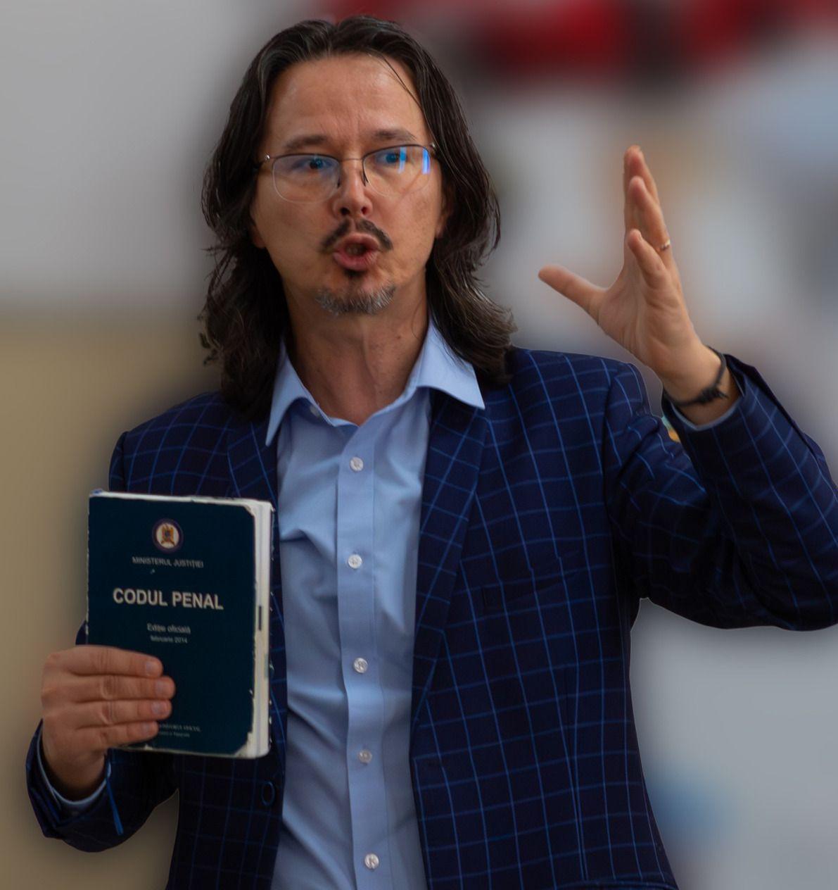 Cristi Danileț FOTO: Facebook / Cristi Danileț