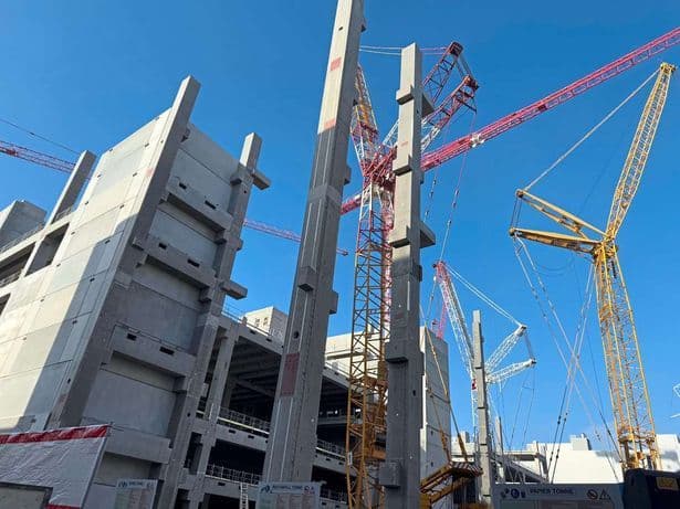 Din 2027, uzina din München va produce exclusiv vehicule complet electrice. foto: Fabian Sommavilla