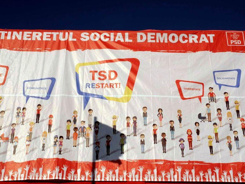 Candidaţii care provin din TSD nu par diferiţi de "seniorii" PSD. Foto: Lucian Muntean