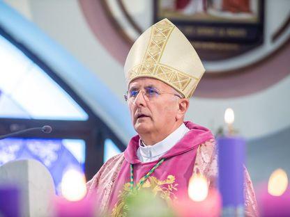 Abuz în sutană: Preotul condamnat pentru agresiune sexuală nu va mai putea sluji după eliberare. Episcopul romano-catolic Iosif Păuleț admite erori în gestionarea cazului