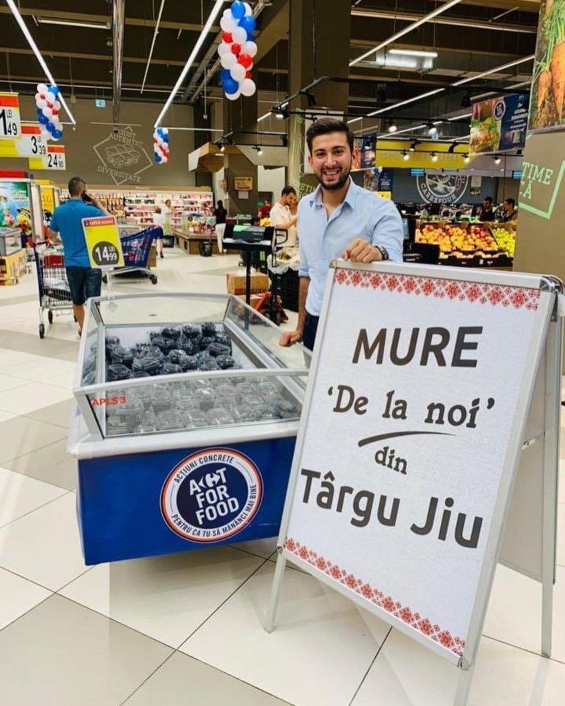 FOTO Facebook Abund Berry