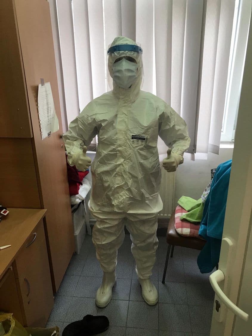Ebrahim în echipamentul de protecție. Foto din arhiva personală