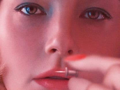 Swallow – Un fel de body horror