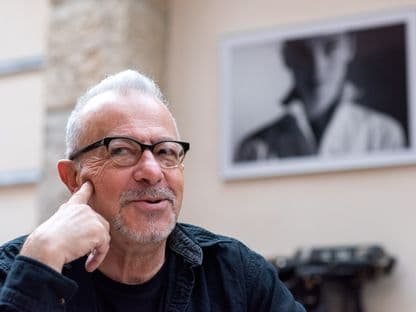 Poetul Andrei Codrescu: "Toată realitatea va fi desenată de un inginer și va avea happy ending"