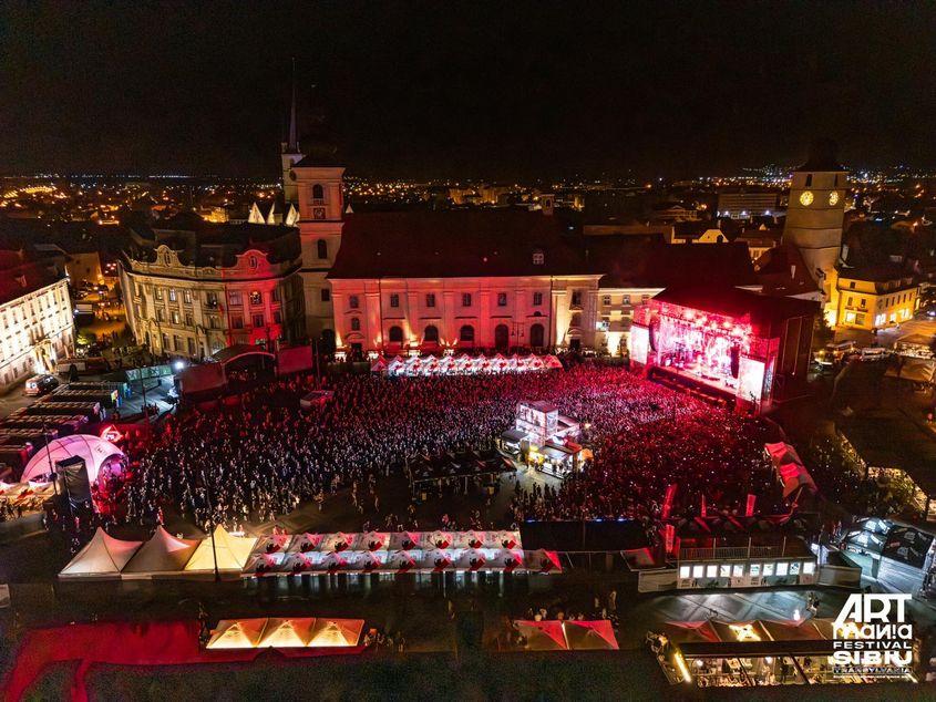 Piața Mare din Sibiu, locul în care, în ultimii ani, a fost organizat ARTmania Foto: ARTmania