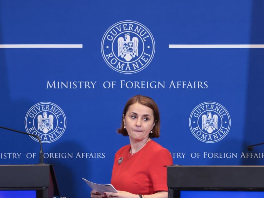 Luminiţa Odobescu, ministrul Afacerilor Externe susține declaraţii comune de presă împreună cu Xavier Bettel, ministrul Afacerilor Externe al Marelui Ducat de Luxemburg, în cadrul Reuniunii Anuale a Diplomaţiei Române, în București, 24 iulie 2024. Inquam Photos / George Călin