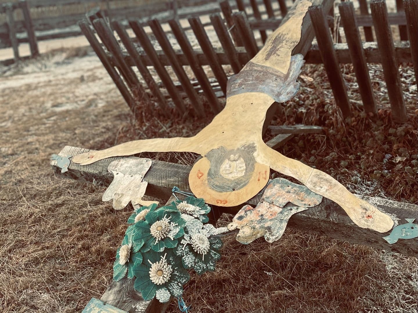 Răstignire în Măguri, după o furtună.