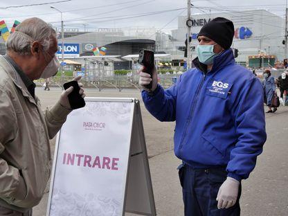 Tehnologie în vremea coronavirusului. Cu ce cost?