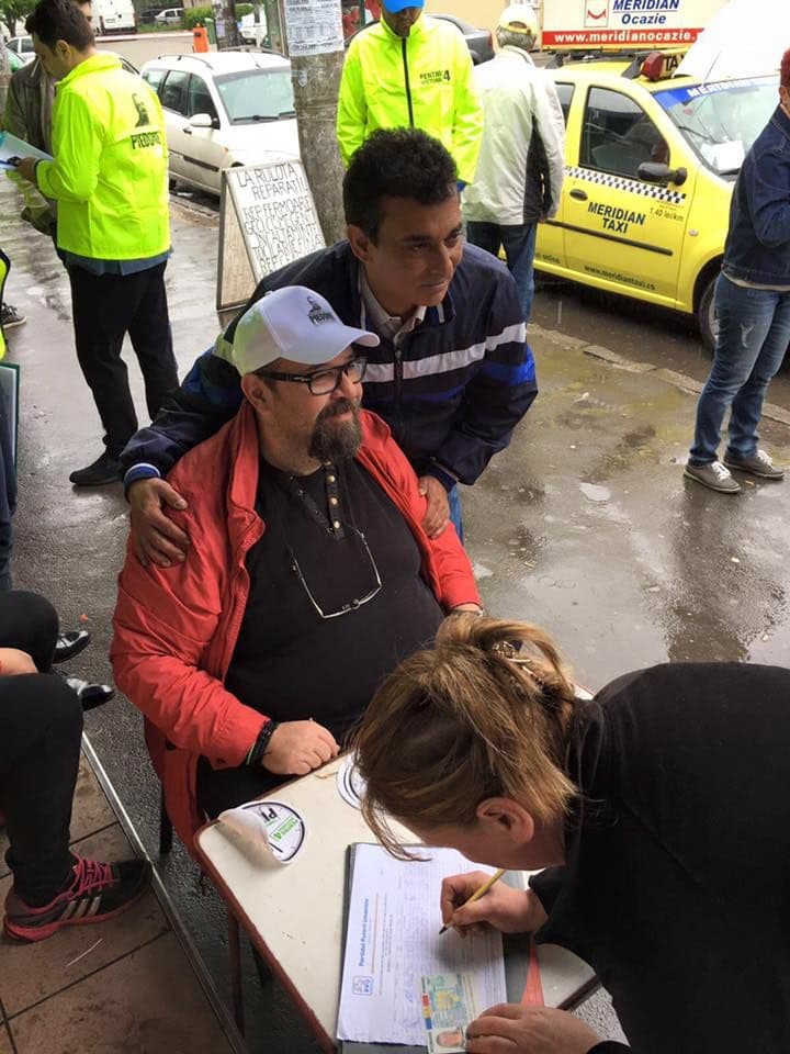 Cristian Popescu, în plină campanie. Foto: Facebook