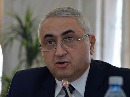 Ministrul Valentin Popa s-a autoplagiat în trei articole științifice