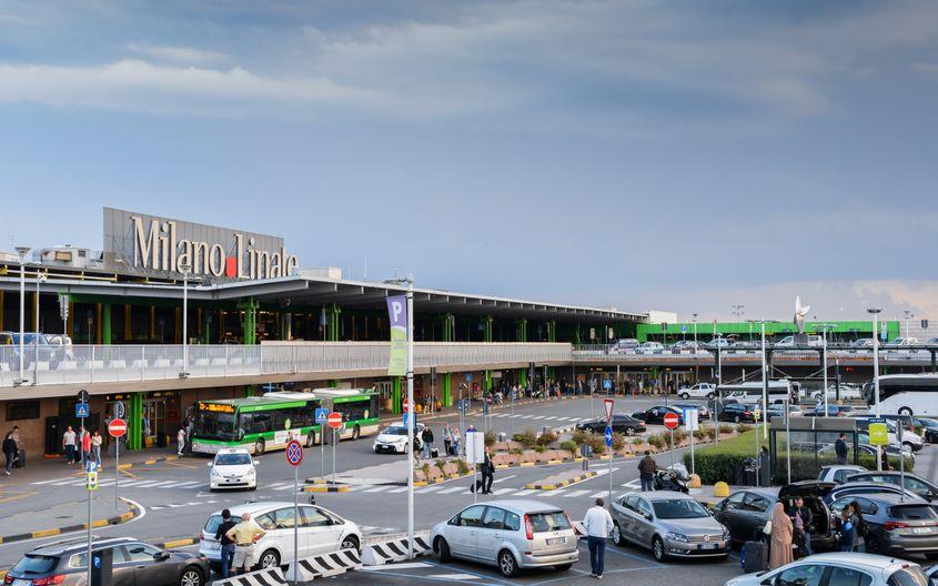 ID 109598748 | Airport ©
Brasilnut | Dreamstime.com