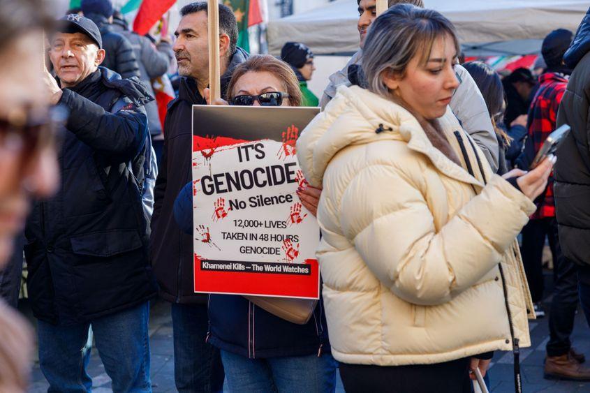 Proteste contra regimului lui Khamenei în Canada, ianuarie 2026. FOTO: ID 439111112 © Ritaanisimova | Dreamstime.com