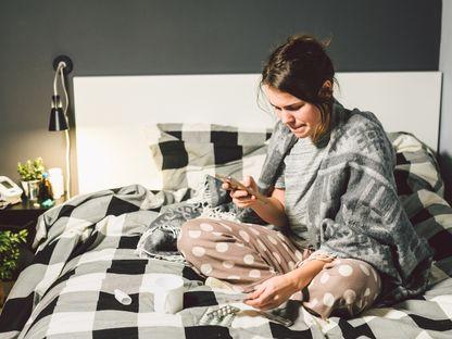 Experiment PressOne. Poate inteligența artificială să țină loc de psiholog? Cum se descurcă ChatGPT cu anxietatea, singurătatea și conflictele