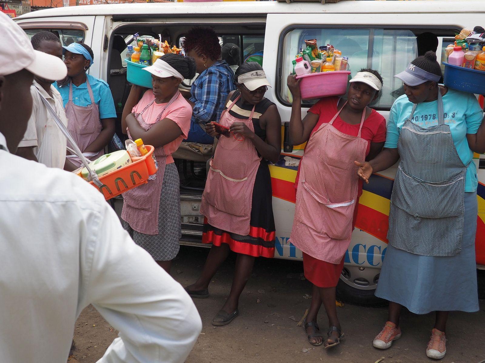 Asa sunt întâmpinați pasagerii înaintea plecării din autogară