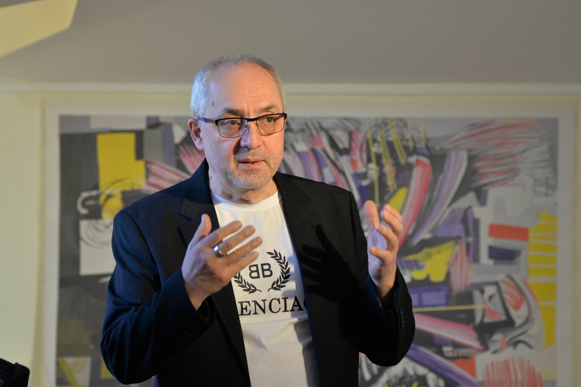 Mihail Iordache în expoziția personală la MAMCO din București, aprilie 2021. Foto Lucian Muntean