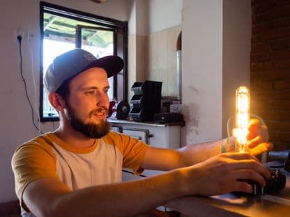 Lumina ce se naște din camera obscură