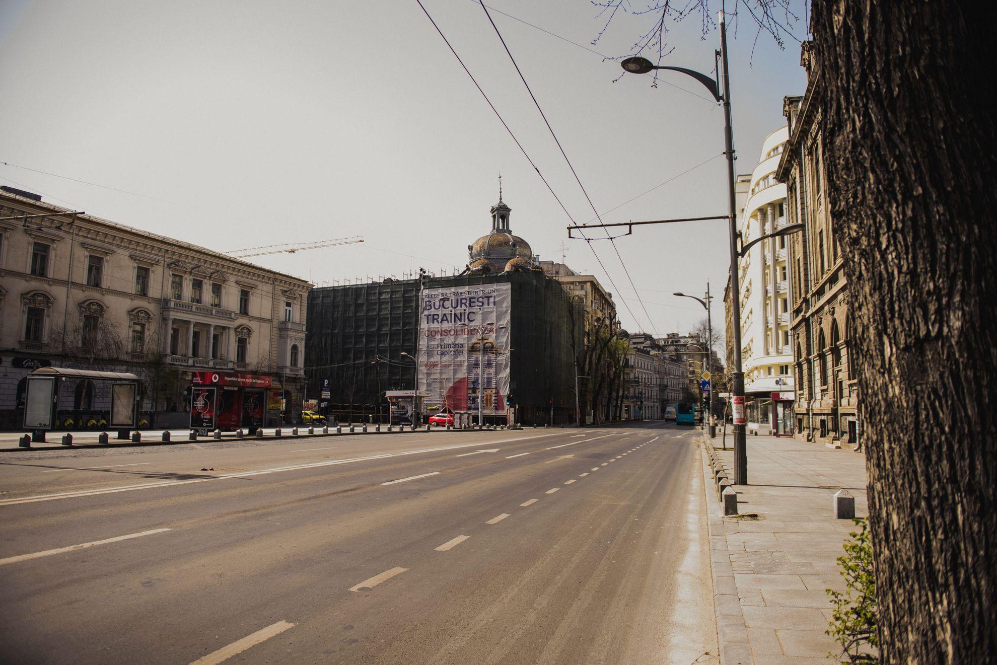Liniștea din centrul orașului e asurzitoare. Foto: Ioana Epure