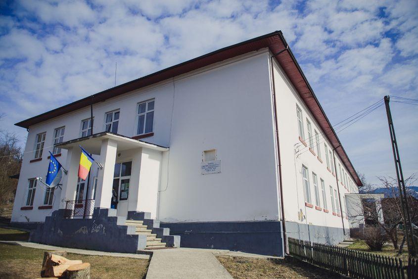 Școala nouă din Arefu. Foto: Ioana Epure