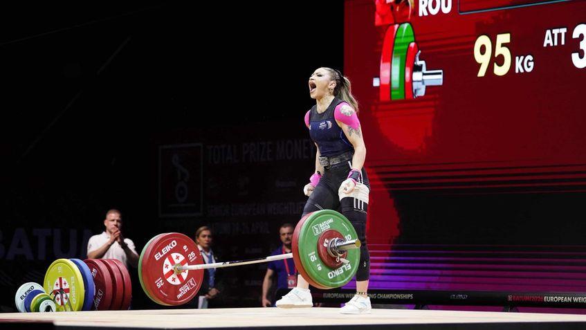 Mihaela Valentina Cambei este campioană europeană la haltere la doar 23 de ani. Foto: arhiva personală
