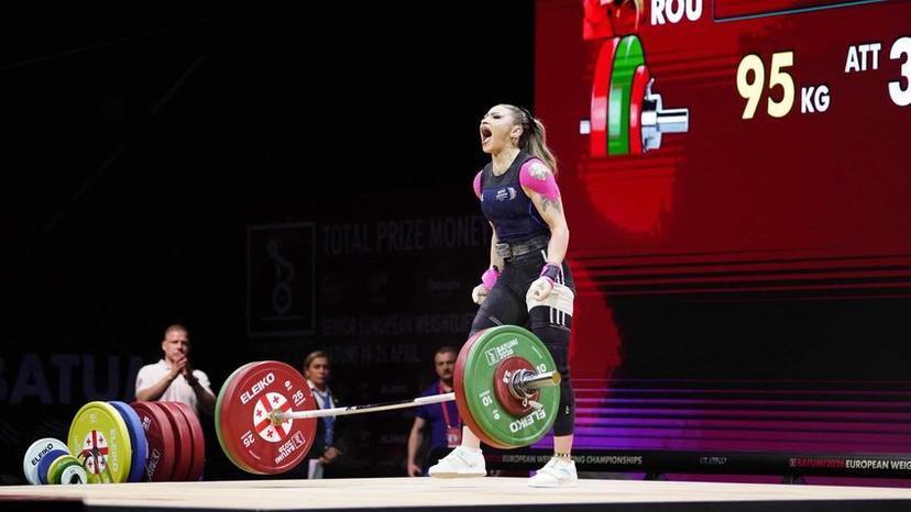 Mihaela Valentina Cambei este campioană europeană la haltere la doar 23 de ani. Foto: arhiva personală