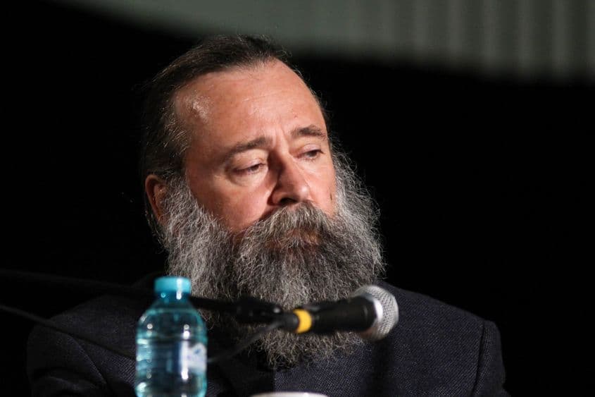 Călugărul Constantin Pârvulesco, fiul scriitorului Jean Pârvulesco.