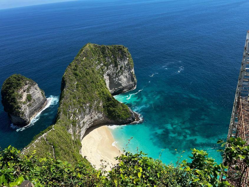 La urma urmei, însă, nu mai bine călătorim acum, înainte la lucrurile să se înrăutățească și mai rău? De exemplu, în Bali? Foto: Cristina Foarfă