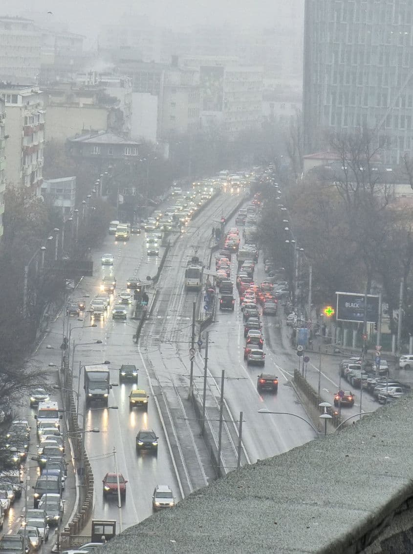 Peste 50% dintre mașinile din România sunt mai vechi de 15 ani. Multe dintre ele sunt în stare tehnică foarte proastă.