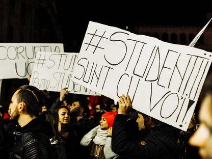 Gen Z și populismul. (De ce) Sunt atrași tinerii de noile partide populiste?