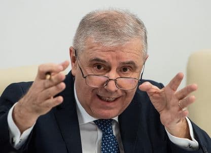 Cum încearcă Lucian Pahonțu să-și pună la adăpost titlul de doctor după acuzațiile de plagiat