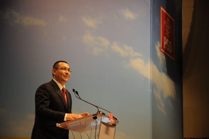 În 2014, premierul Ponta a majorat de 14 ori Fondul de Rezervă. Foto: Lucian Muntean