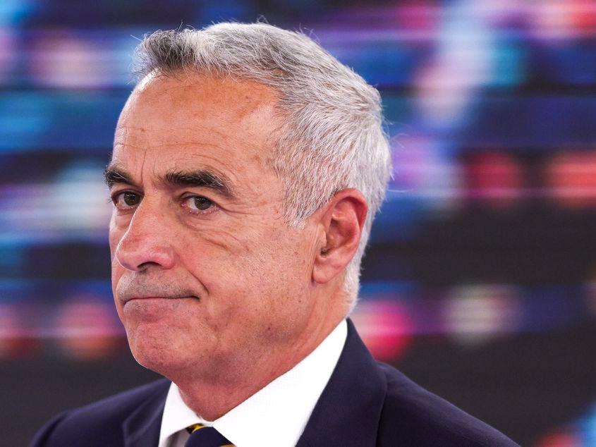 Călin Georgescu la o dezbatere electorala televizata de postul de stiri DIGI24, in Bucuresti, 13 noiembrie 2024. Inquam Photos / Octav Ganea