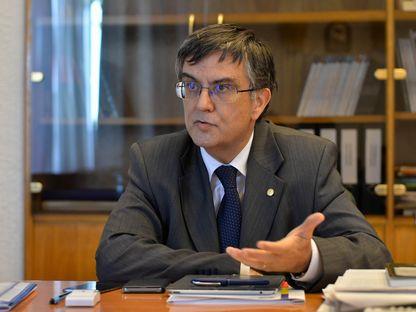 Mircea Dumitru: Post-adevărul este ca și cum ai spune că adevărul poate fi supus la vot