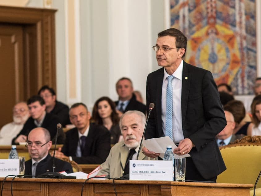 Academicianul Ioan Aurel Pop, la deschiderea lucrărilor Congresului Național al Istoricilor Români. Foto: Raul Ștef