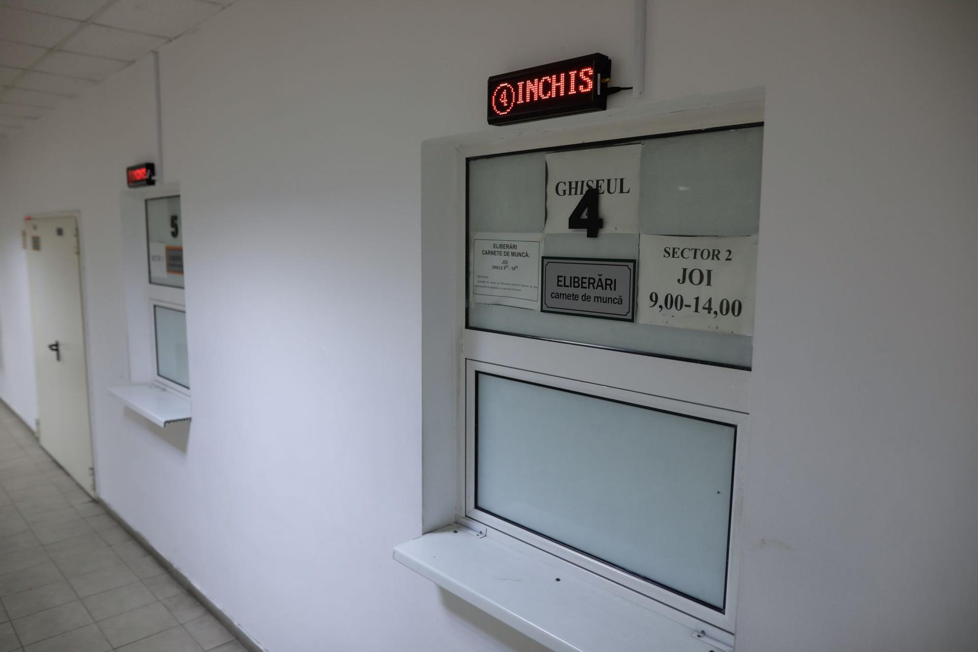 Sediul Caselor Locale de Pensii ale sectoarelor 1, 2 și 5, în București, vineri 12 martie 2021. Inquam Photos / George Călin