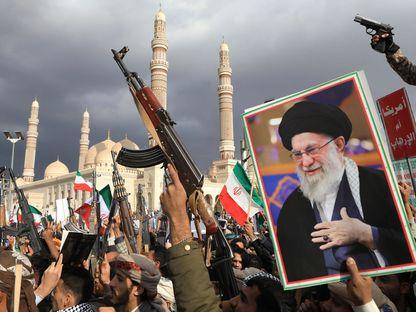 Iran: Ayatollahul e mort, atacurile SUA - Israel continuă și lumea se teme de cum va arăta pacea care va urma