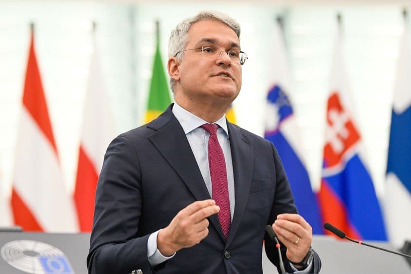 Dragoș Pâslaru. Foto © Philippe STIRNWEISS, EP