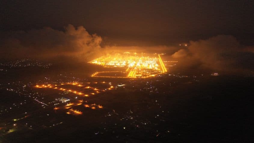 Rafinăria din Nghi Son, unde lucrează Cătălin Petcu. Foto: Cătălin Petcu
