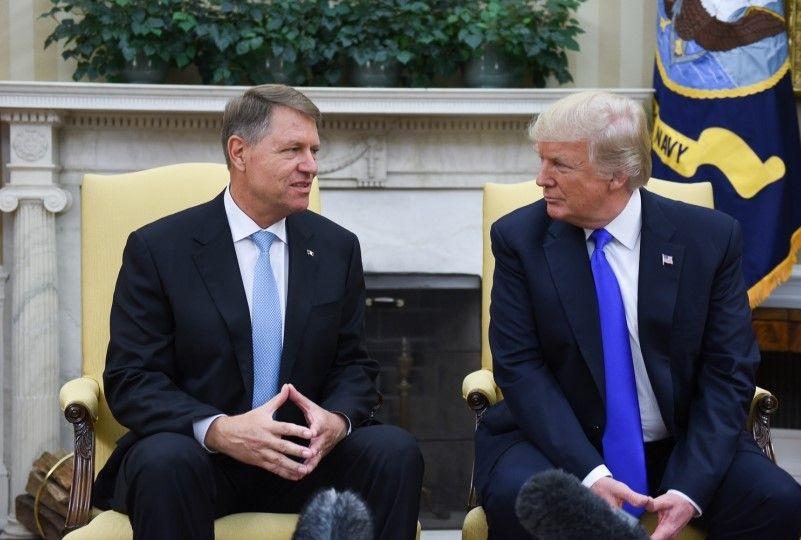 Preşedintele Klaus Iohannis, primit în 2019 la Casa Albă de către preşedintele american Donald Trump. Sursa: presidency.ro