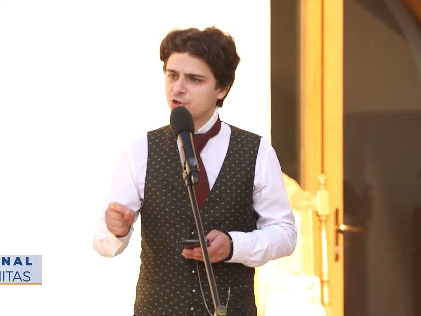 Foto: captură din transmisia video a Trinitas TV